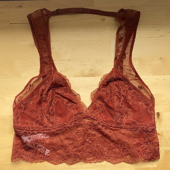 Urban Outfitters Other - Urban Outfitters burnt orange lace bralette, small